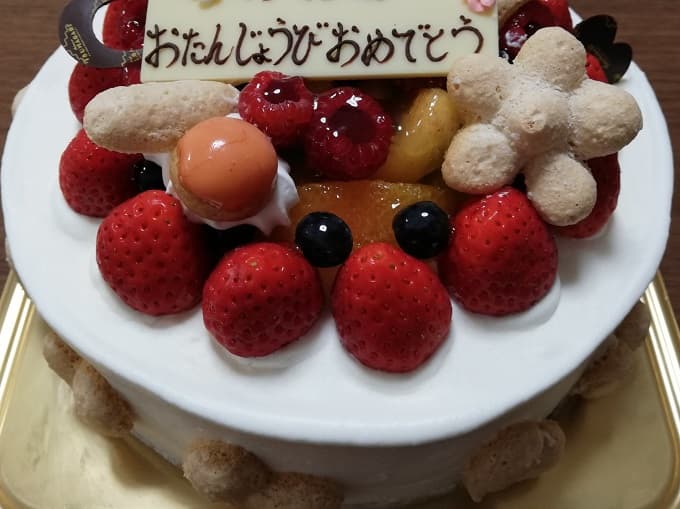 ツマガリで誕生日を祝おう バースデーケーキのメニューと予約時の注意点 のんびり東京人の大阪暮らし