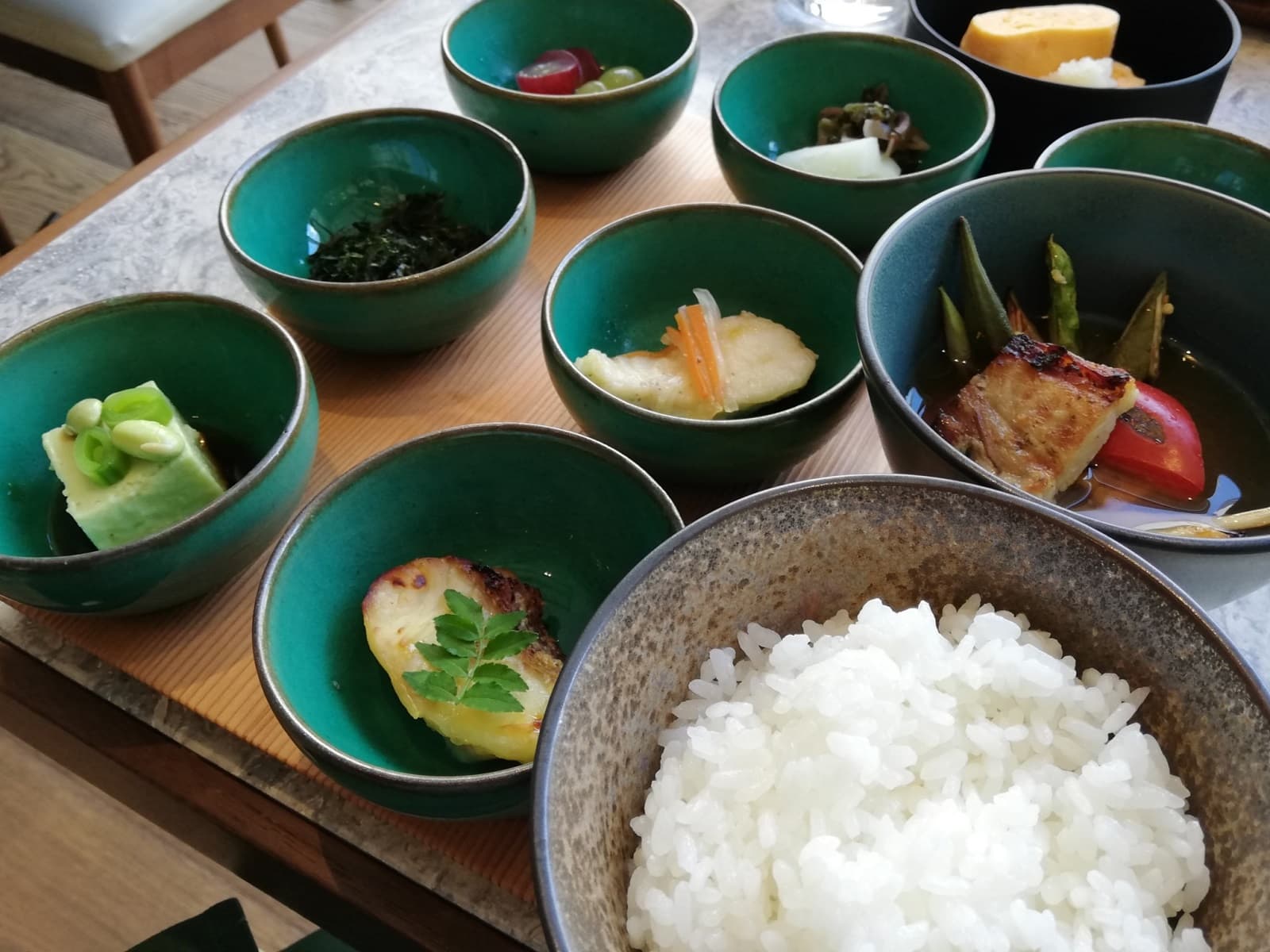 ゼンティス大阪の和食の朝食