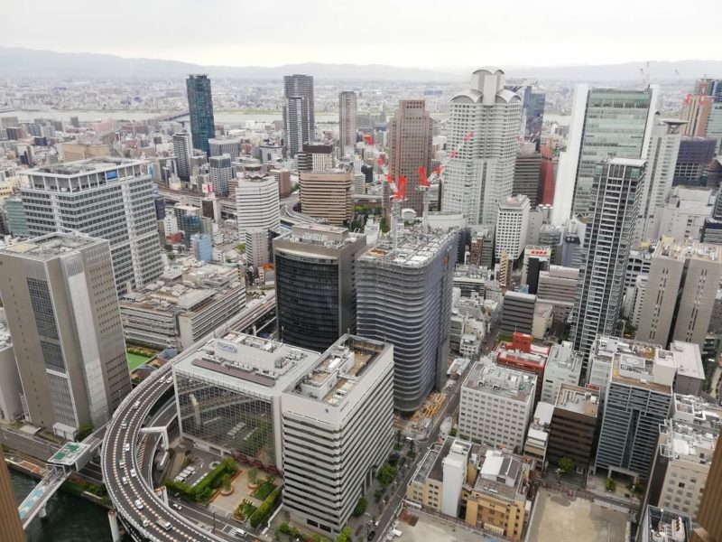 2022年コンラッド大阪のピーチアフタヌーンティーの座席からの眺め