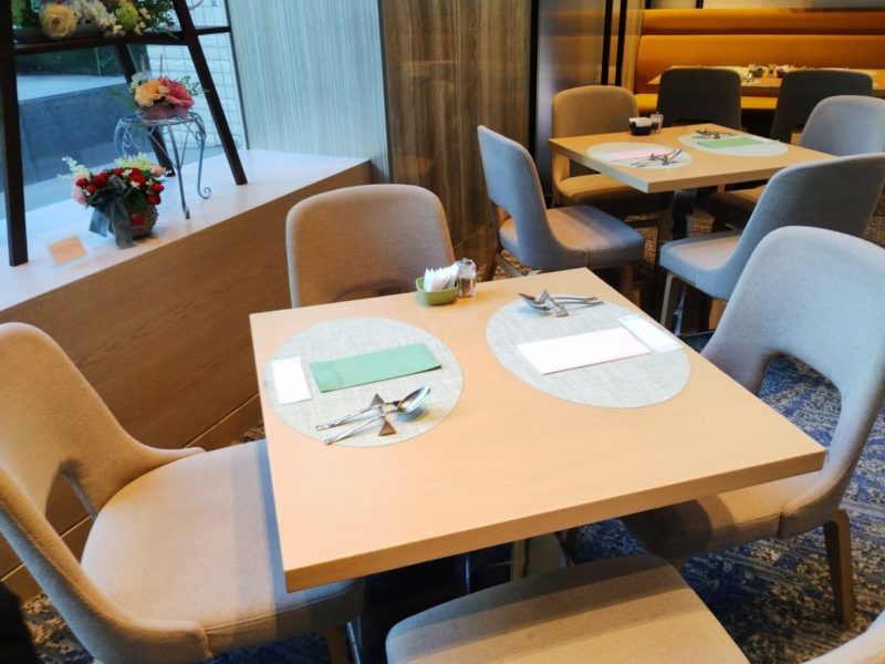 ANAクラウンプラザホテル大阪のいちごビュッフェのテーブル席の様子
